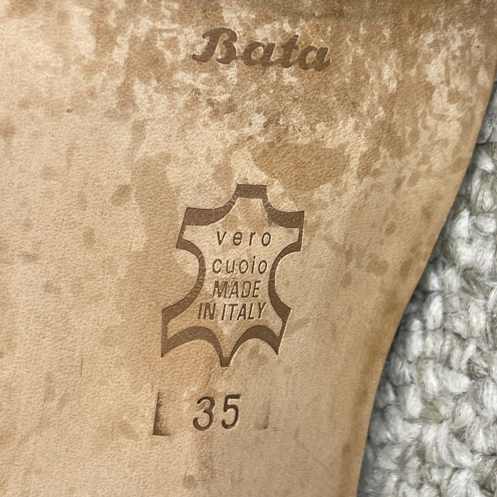 Bata Italian leather heels - Picture 3 of 12